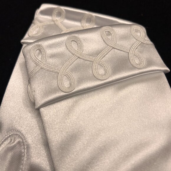 New Bridal Gloves: Size S/M - Picture 2 of 6